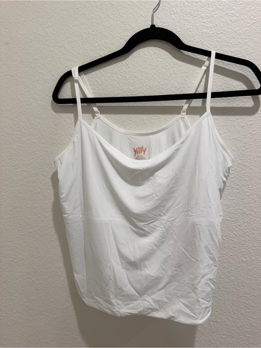 🆕 Fabletics: White Spaghetti Strap Cami Top